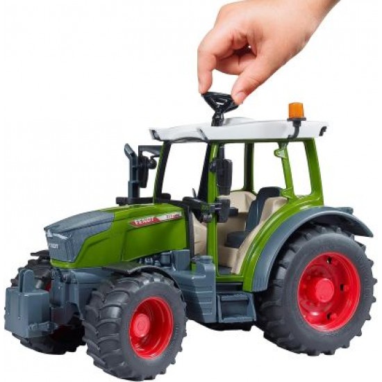 Трактор Fendt Vario 211 BRUDER 02180